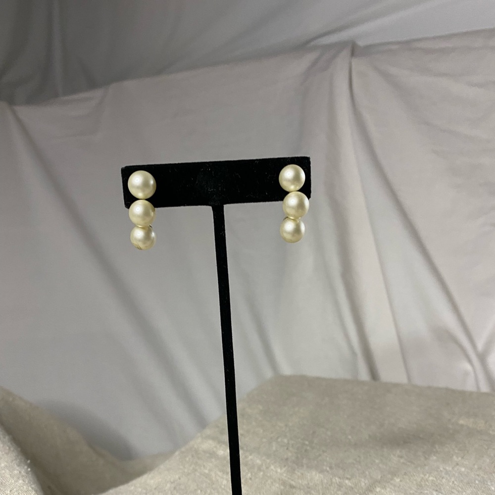 Crown Trifari Clip on Faux Pear Earrings